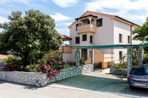  Rimbaldo Apartments  Крк